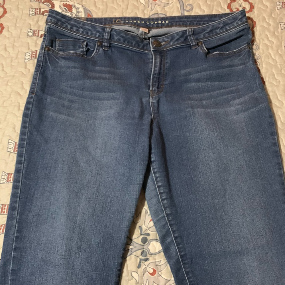LC Lauren Conrad Skinny bootcut women’s 16Long